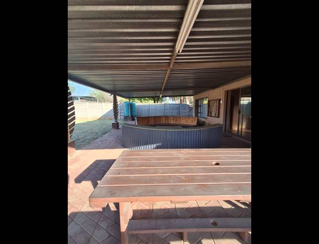 3 BEDROOM HOUSE FOR SALE IN THREE RIVERS